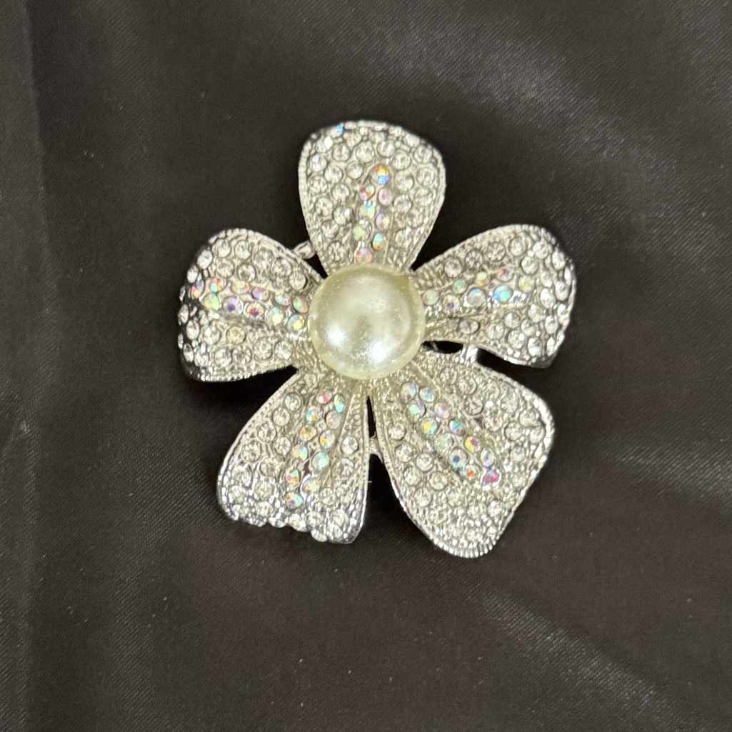 Silver Flower Brooch With Pearl Center And Sparkling Petals 15$